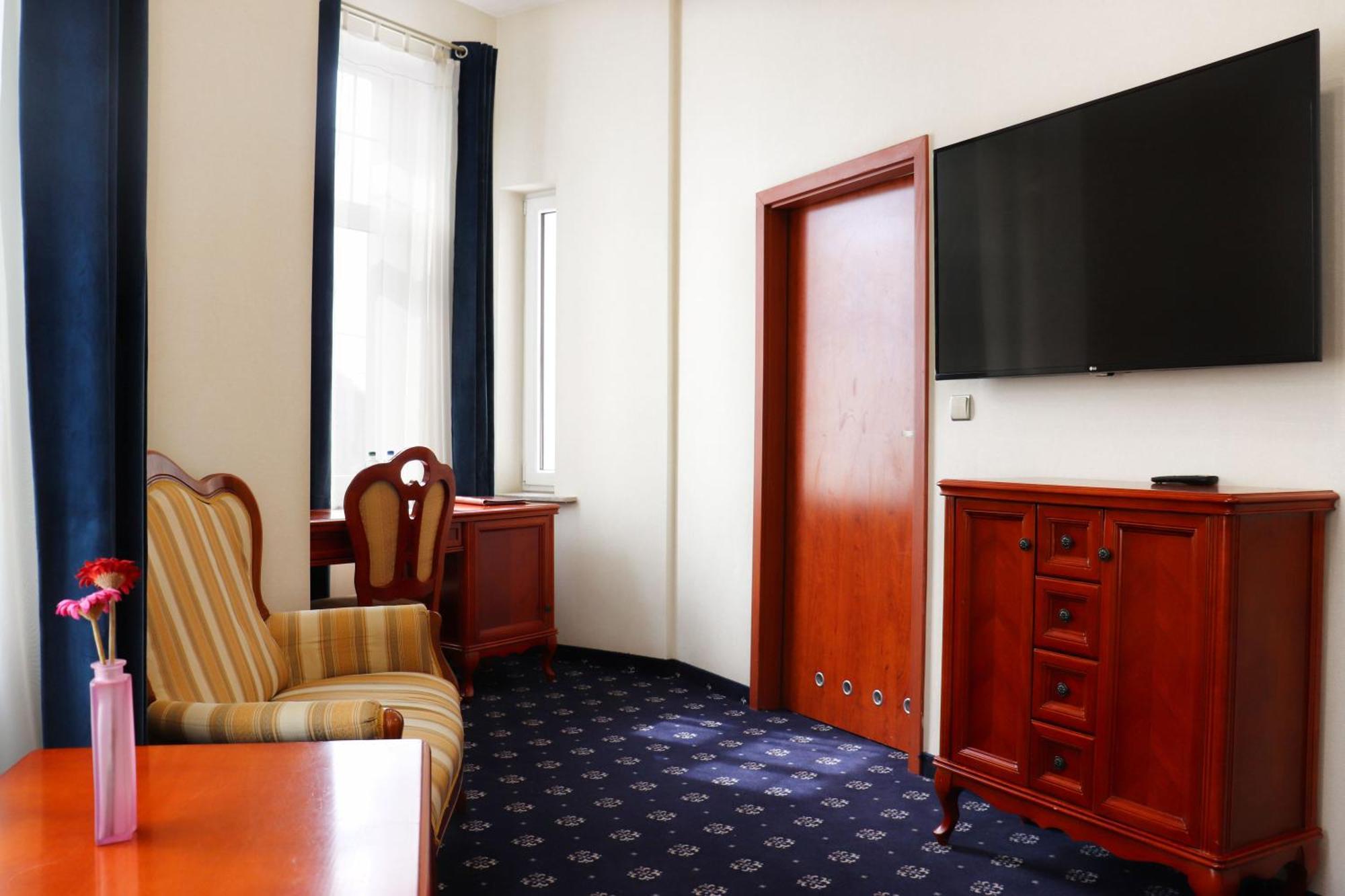 Hotel Europejski Wroclaw Centrum Экстерьер фото